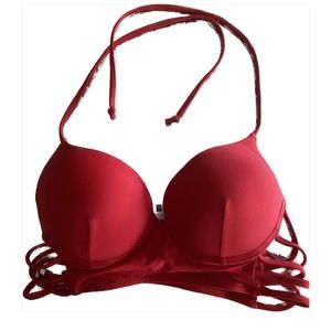 💋 Sultry red bikini top 💋